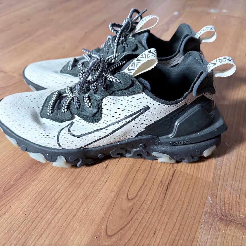Nike React Vision - image 1